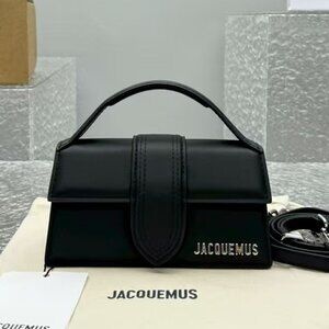 Jacquemus Le grand Bambino Crossbody flap bag